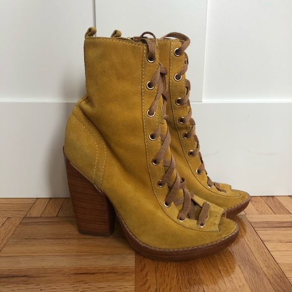 Michael Kors Lace up Bootie - Picture 1 of 5